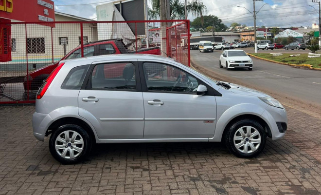 Ford Fiesta Sed. 1.6 8V Flex 4p 2012 Flex-4