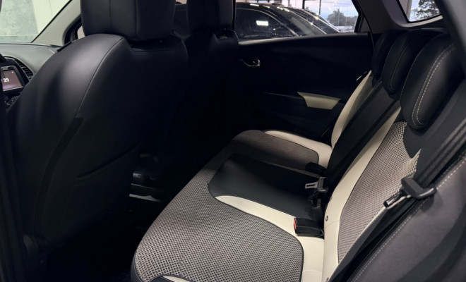 Renault CAPTUR Intense 1.6 16V Flex 5p Aut. 2017 Flex-6