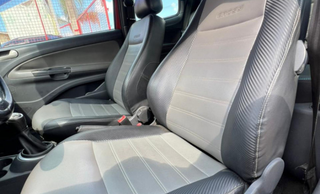 VW - VolksWagen Saveiro CROSS 1.6 T.Flex 16V CD 2015 Flex-9