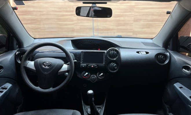 Toyota ETIOS X Sedan 1.5 Flex 16V 4p Mec. 2014 Flex-3