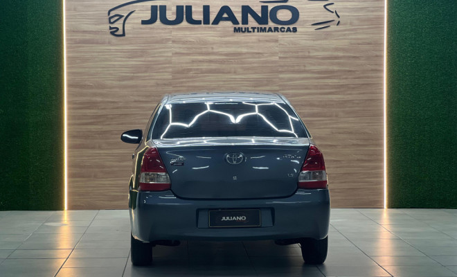 Toyota ETIOS X Sedan 1.5 Flex 16V 4p Mec. 2014 Flex-12