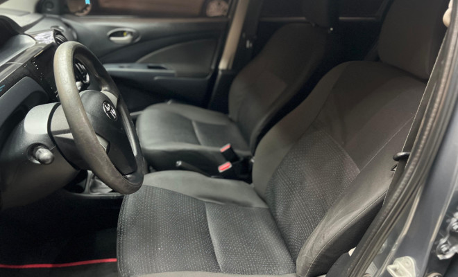 Toyota ETIOS X Sedan 1.5 Flex 16V 4p Mec. 2014 Flex-8