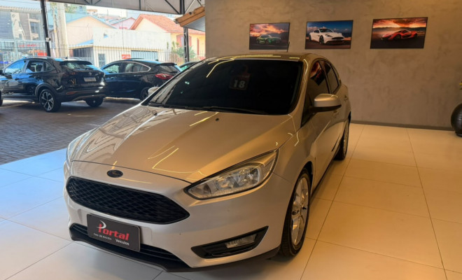 Ford Focus 1.6 S/SE/SE Plus Flex 8V/16V  5p 2018 Flex-2