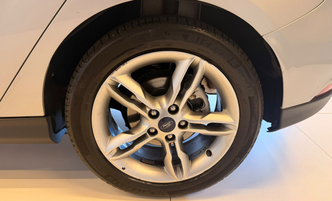 Ford Focus 1.6 S/SE/SE Plus Flex 8V/16V  5p 2018 Flex-8