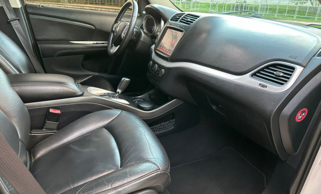 FIAT FREEMONT 2.4 PRECISION - 2015-6