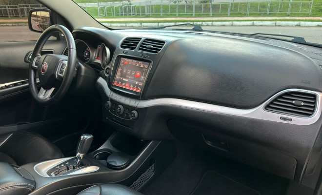 FIAT FREEMONT 2.4 PRECISION - 2015-7