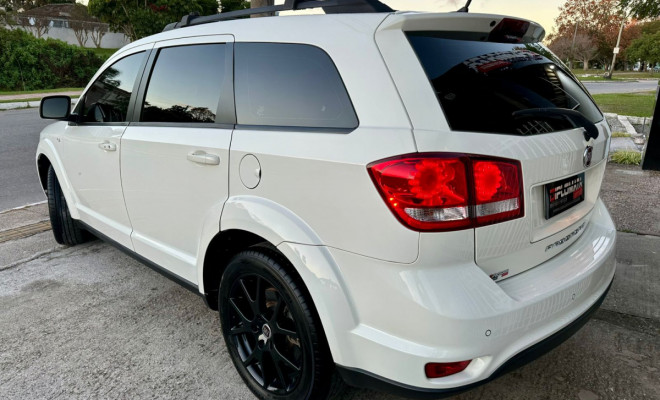 FIAT FREEMONT 2.4 PRECISION - 2015-3