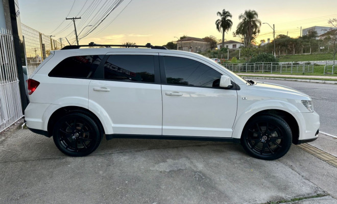 FIAT FREEMONT 2.4 PRECISION - 2015-1