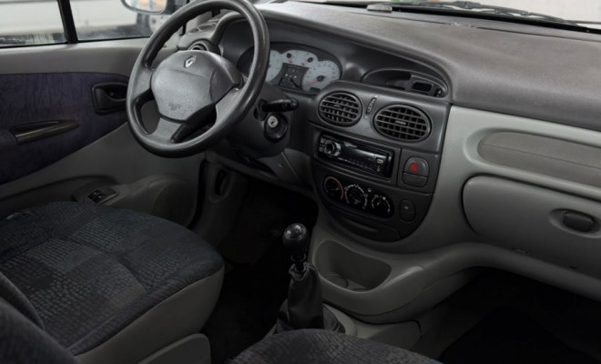 Renault Scénic Alizé/ Expression 1.6 16V Mec. 2005 Gasolina-16