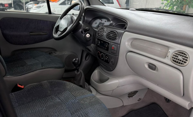 Renault Scénic Alizé/ Expression 1.6 16V Mec. 2005 Gasolina-38