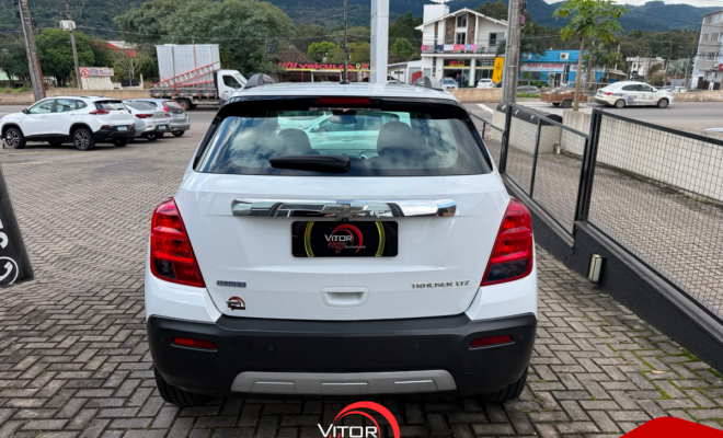 GM - Chevrolet TRACKER LTZ 1.8 16V Flex 4x2 Aut. 2015 Flex-7