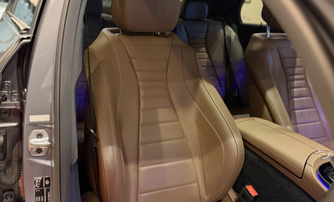 Mercedes-Benz E-300 Avantgarde 2.0 TB 258cv Aut. 2019 Gasolina-5