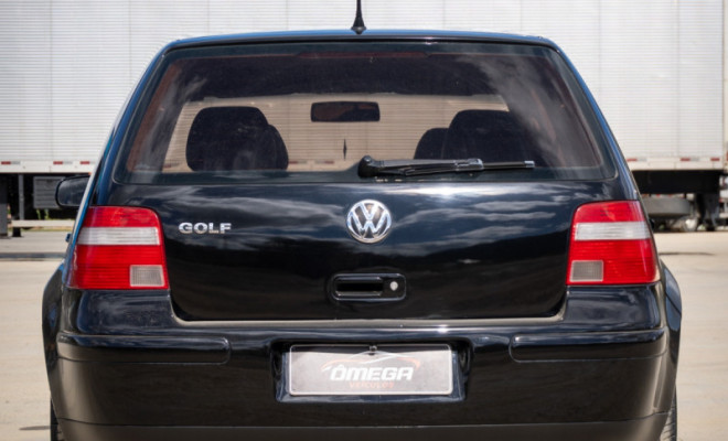 VW - VolksWagen Golf 1.6Mi/ 1.6Mi Gener./Black & Silver 2006 Gasolina-8