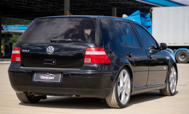 VW - VolksWagen Golf 1.6Mi/ 1.6Mi Gener./Black & Silver 2006 Gasolina-7
