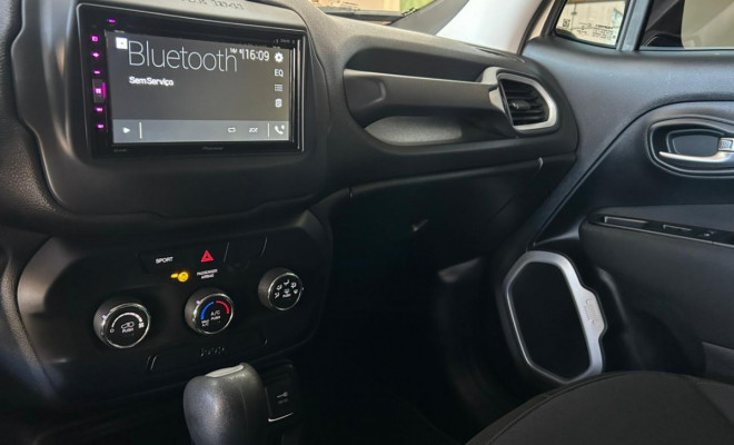 Jeep Renegade1.8 4x2 Flex 16V Aut. 2021 Flex-8