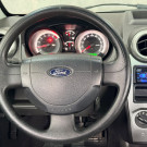 Ford Fiesta SE 1.6 8V Flex 5p 2014 Flex-5