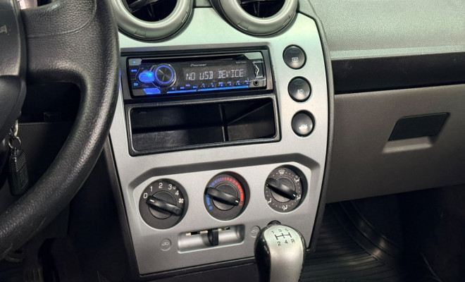 Ford Fiesta SE 1.6 8V Flex 5p 2014 Flex-7