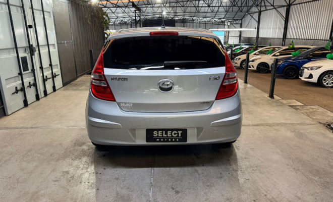Hyundai i30 2.0 16V 145cv 5p Mec. 2012 Gasolina-4