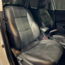 Hyundai i30 2.0 16V 145cv 5p Mec. 2012 Gasolina-12