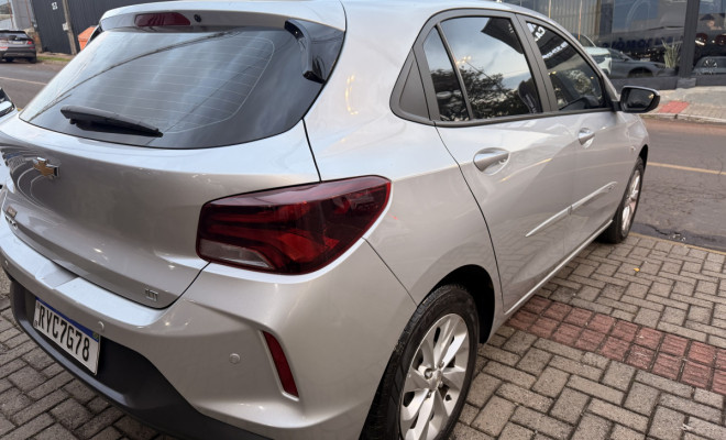 GM - Chevrolet ONIX HATCH LT 1.0 12V Flex 5p Mec. 2023 Flex-2