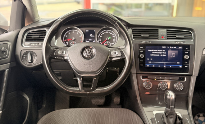 VW - VolksWagen Golf Comfort. 200 TSI 1.0 Flex 12V Aut. 2018 Flex-6