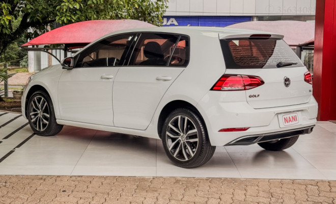 VW - VolksWagen Golf Comfort. 200 TSI 1.0 Flex 12V Aut. 2018 Flex-4