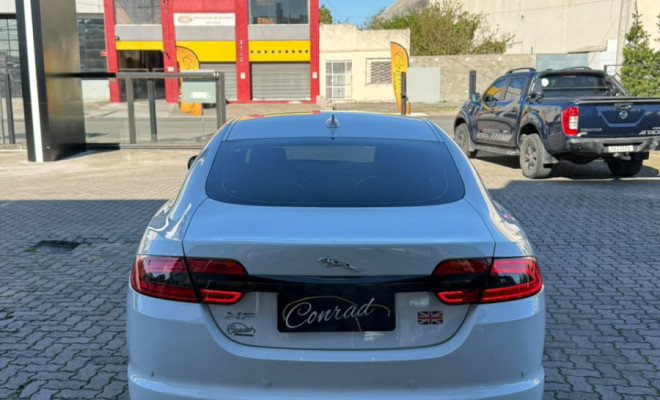 Jaguar XF 2.0 Turbo 16V 240cv Aut. 2013 Gasolina-6