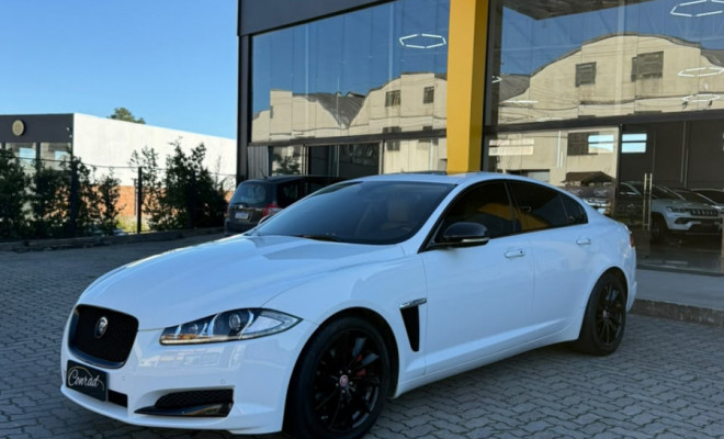 Jaguar XF 2.0 Turbo 16V 240cv Aut. 2013 Gasolina-1