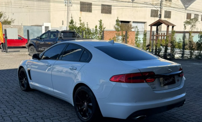 Jaguar XF 2.0 Turbo 16V 240cv Aut. 2013 Gasolina-4