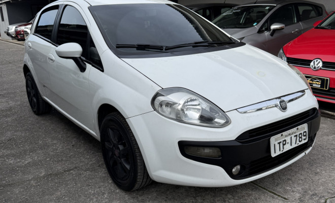 Punto ATTRACTIVE 1.4 Fire Flex 8V 5p 2013 (repasse)-1