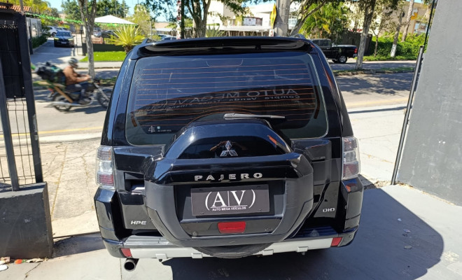 Mitsubishi Pajero HPE Full 3.2 4x4 T.I.Dies. 5p Aut 2020 Diesel-2