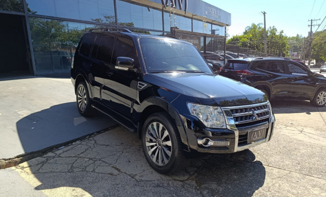 Mitsubishi Pajero HPE Full 3.2 4x4 T.I.Dies. 5p Aut 2020 Diesel-1