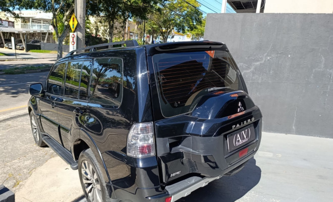 Mitsubishi Pajero HPE Full 3.2 4x4 T.I.Dies. 5p Aut 2020 Diesel-3