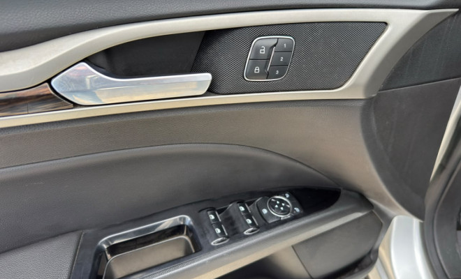 Ford Fusion 2.5L I-VCT Flex Aut. 2014 Flex-9
