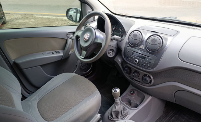 Fiat Palio ESSENCE 1.6 Flex 16V 5p 2013 Flex-8