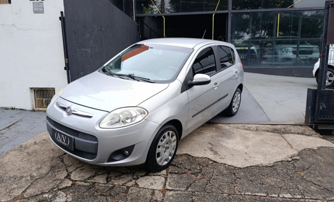 Fiat Palio ESSENCE 1.6 Flex 16V 5p 2013 Flex