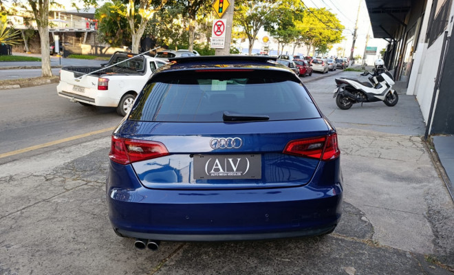 Audi A3 Sportback 1.8 16V TFSI S-tronic 5p 2014 Gasolina-4