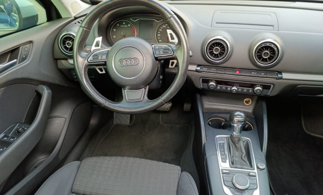 Audi A3 Sportback 1.8 16V TFSI S-tronic 5p 2014 Gasolina-8