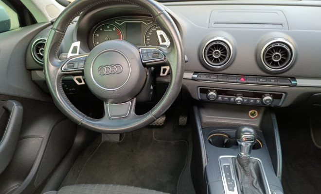 Audi A3 Sportback 1.8 16V TFSI S-tronic 5p 2014 Gasolina-14