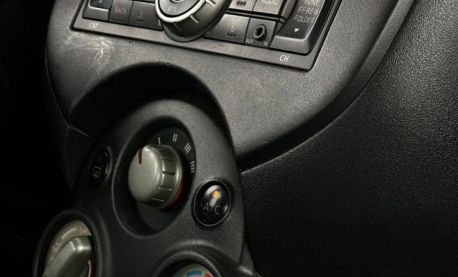 Nissan MARCH SV 1.6 16V Flex Fuel 2014 Flex-4