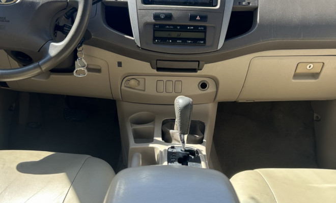 Toyota Hilux SW4 SRV D4-D 4x4 3.0 TDI Dies. Aut 2006 Diesel-8