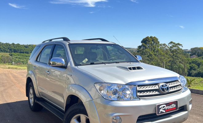 Toyota Hilux SW4 SRV D4-D 4x4 3.0 TDI Dies. Aut 2006 Diesel-2