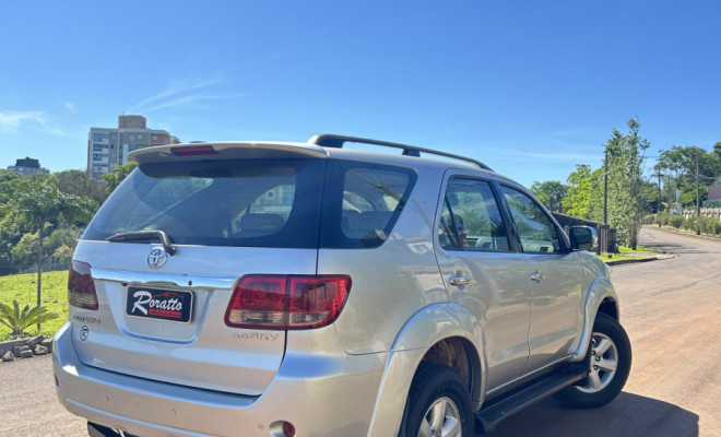 Toyota Hilux SW4 SRV D4-D 4x4 3.0 TDI Dies. Aut 2006 Diesel-0
