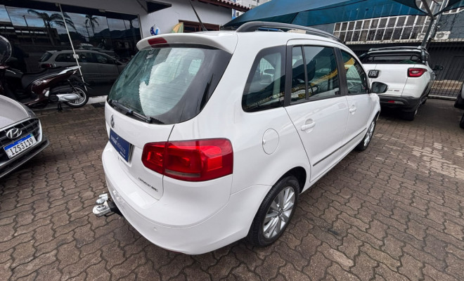 VW - VolksWagen SPACEFOX 1.6/ 1.6 Trend Total Flex 8V 5p 2012 Flex-4
