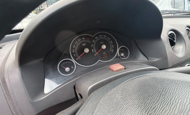 GM - Chevrolet PRISMA  Sed. Maxx/ LT 1.4 8V ECONOF. 4p 2009 Gasolina-2