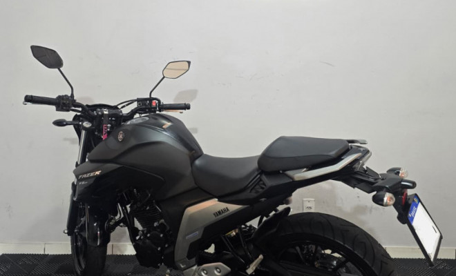 YAMAHA FZ25 250 FAZER FLEX 2023 Flex-3