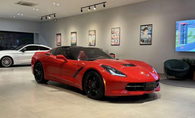 GM - Chevrolet Corvette 5.7/ 6.0, 6.2 Targa/Stingray 2014 Gasolina-0