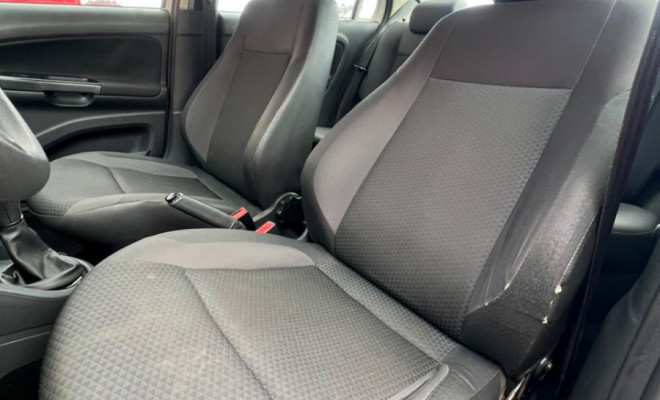 VW - VolksWagen VOYAGE Trendline 1.6 T.Flex 8V 4p 2018 Flex-8