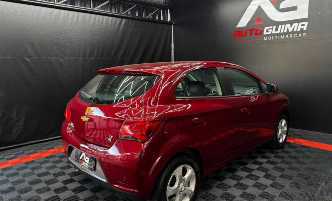 GM - Chevrolet ONIX HATCH LT 1.4 8V FlexPower 5p Mec. 2019 Flex-12