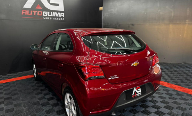 GM - Chevrolet ONIX HATCH LT 1.4 8V FlexPower 5p Mec. 2019 Flex-14